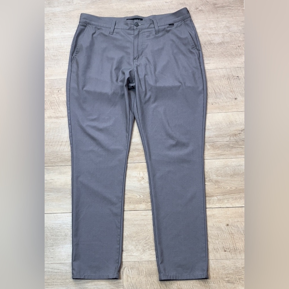 Travis Mathew Men’s Gyoza Performance Pants Size 34